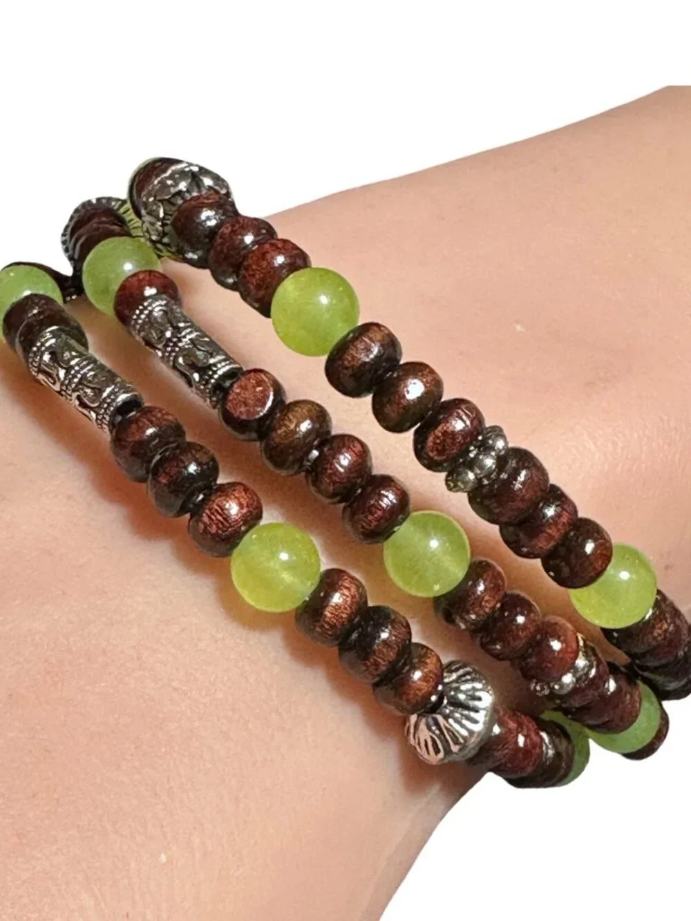 Beaded Bracelet Toggle Closure Wood Beads Green Silver Tone Womens Jewelry NWOT